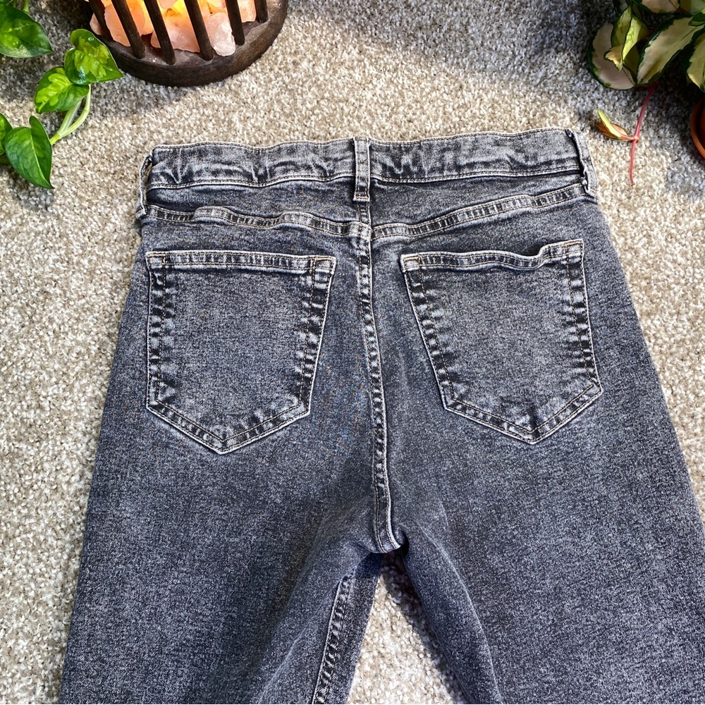 Top Shop Ripped Jamie Jeans - Picture 4 of 5